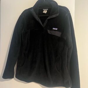 Women’s Patagonia Fleece Pullover - Black